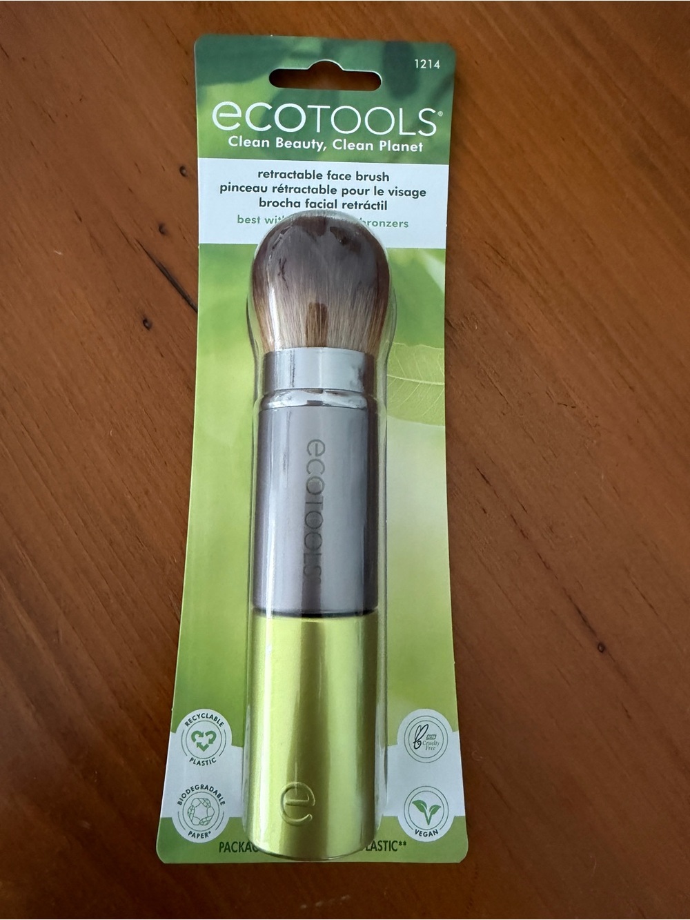 New in Package EcoTools Retractable Face Brush Best with Powders & Bronzers